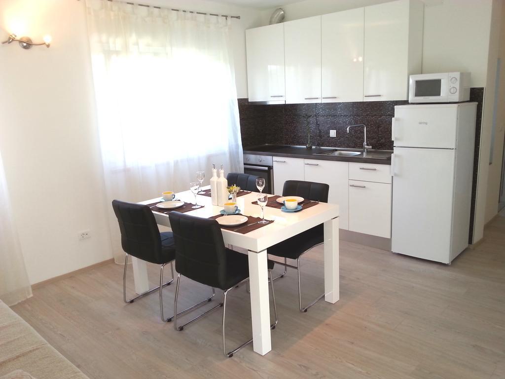 Apartments Levanat Zadar Bagian luar foto
